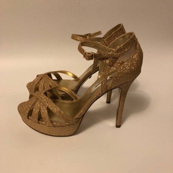 Gold Nina platform heels - Picture 3 of 4